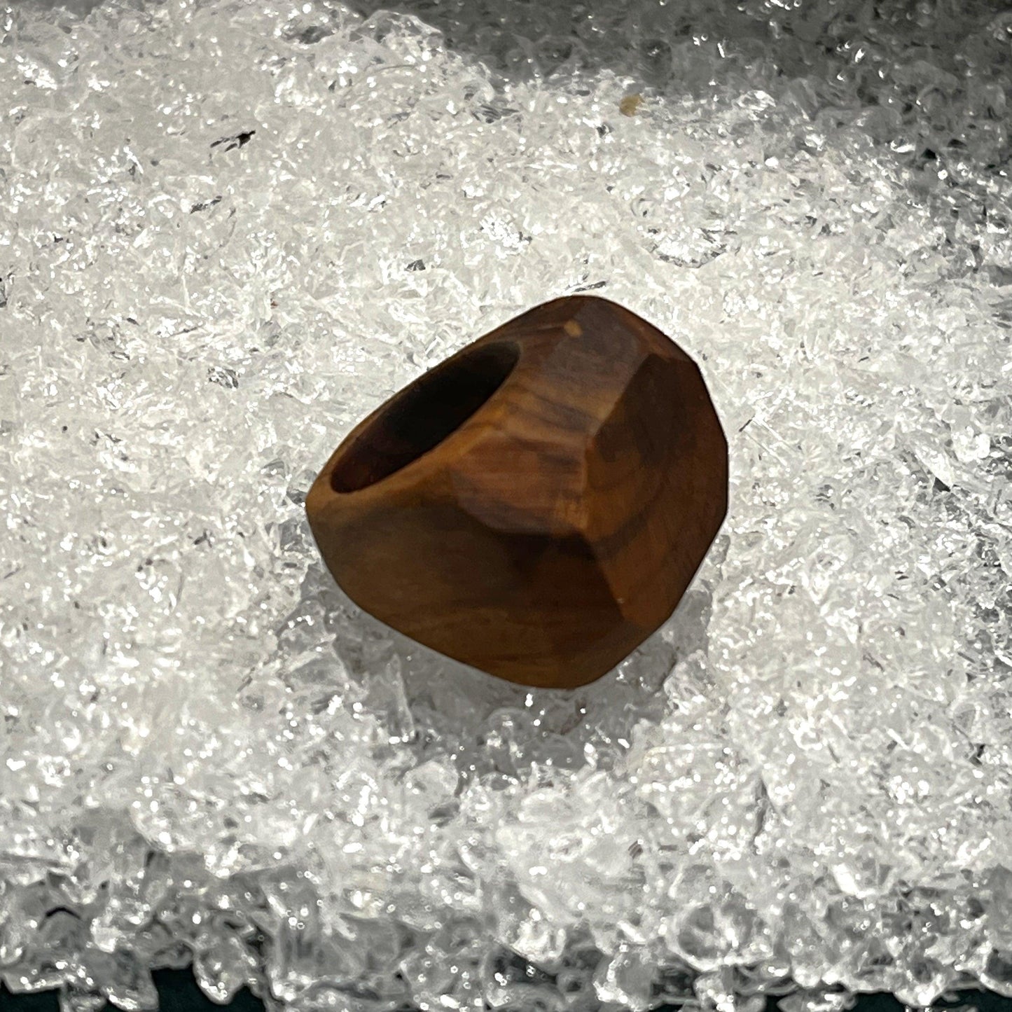 Träsmycken /Handmade Large wood ring - Träsmycken Hantverk- Bessie design handmade/ / Wooden jewelry