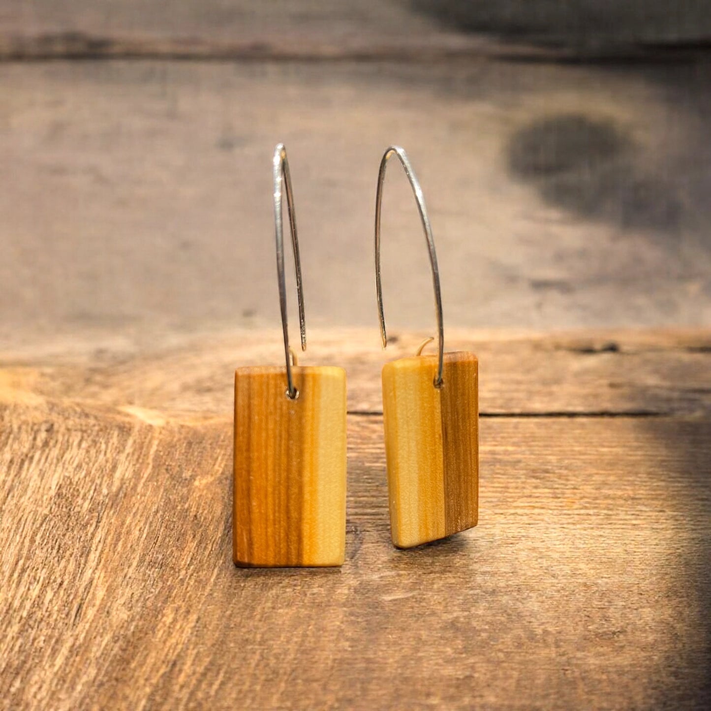 Träsmycken /Handmade Wood Earrings - Träsmycken Hantverk- Bessie design handmade/ / Wooden jewelry