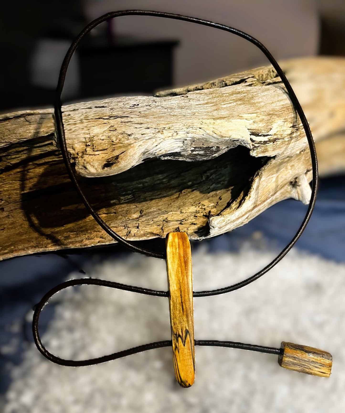Träsmycken /Handmade Wood necklace - Träsmycken Hantverk- Bessie design handmade/ / Wooden jewelry