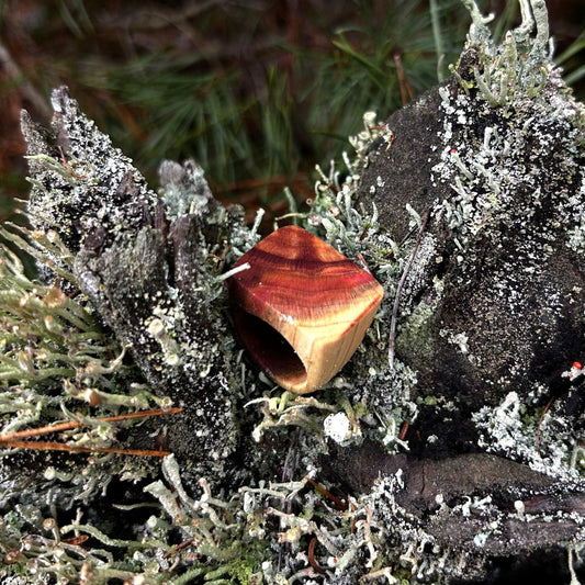 Träsmycken /Handmade Large wood ring