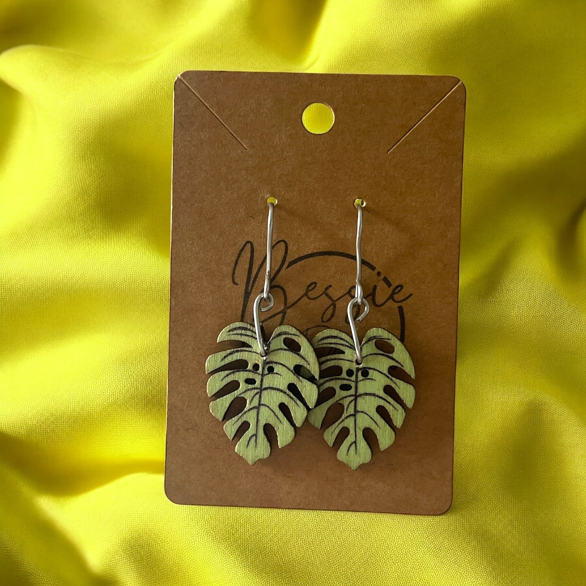 earrings painted Wood Leaves - Träsmycken Hantverk- Bessie design handmade/ / Wooden jewelry