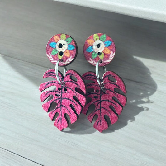 Earrings painted Wood Leaves and flowers - Träsmycken Hantverk- Bessie design handmade/ / Wooden jewelry
