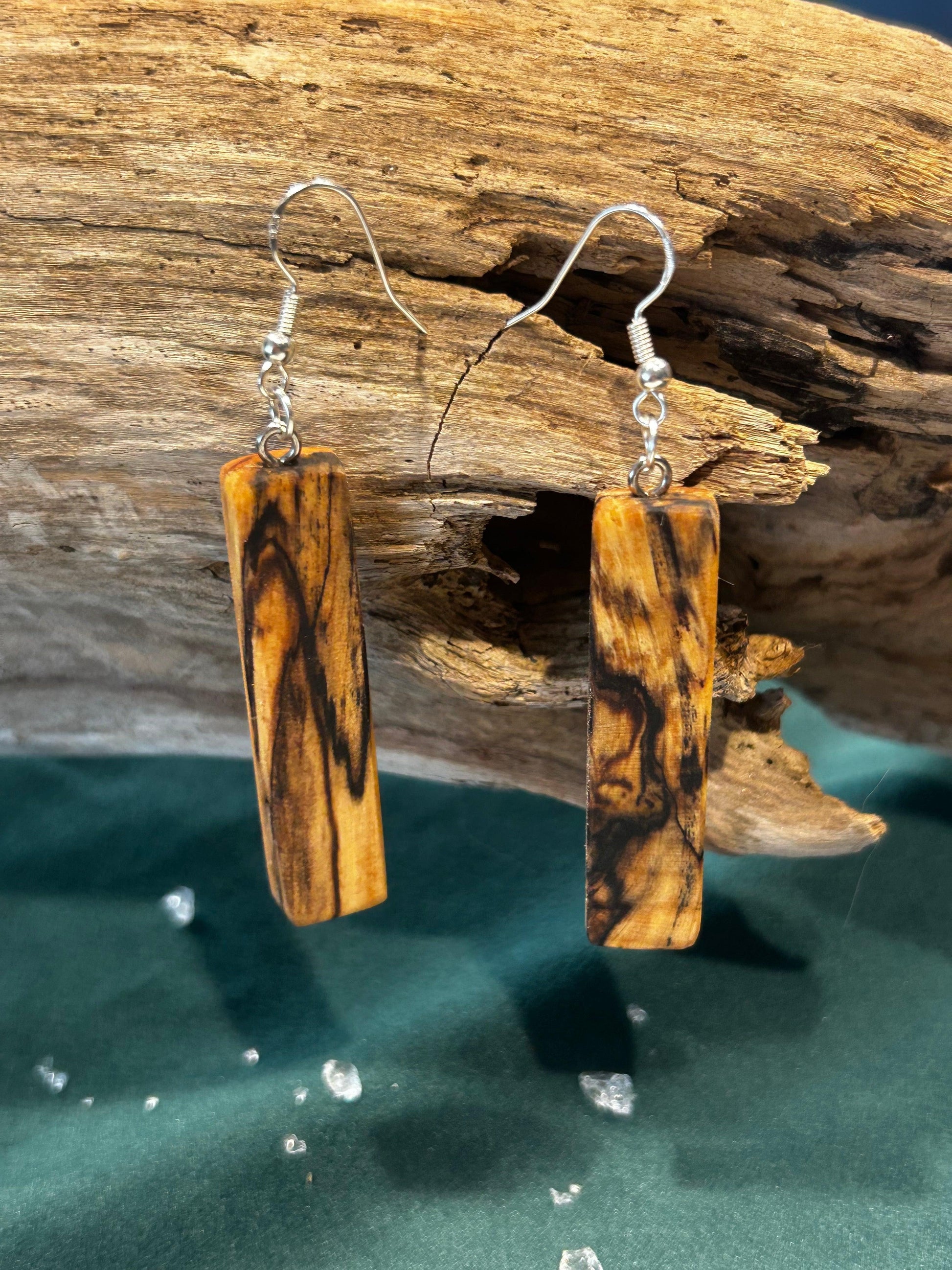 Träsmycken /Handmade Match ring and earrings - Träsmycken Hantverk- Bessie design handmade/ / Wooden jewelry