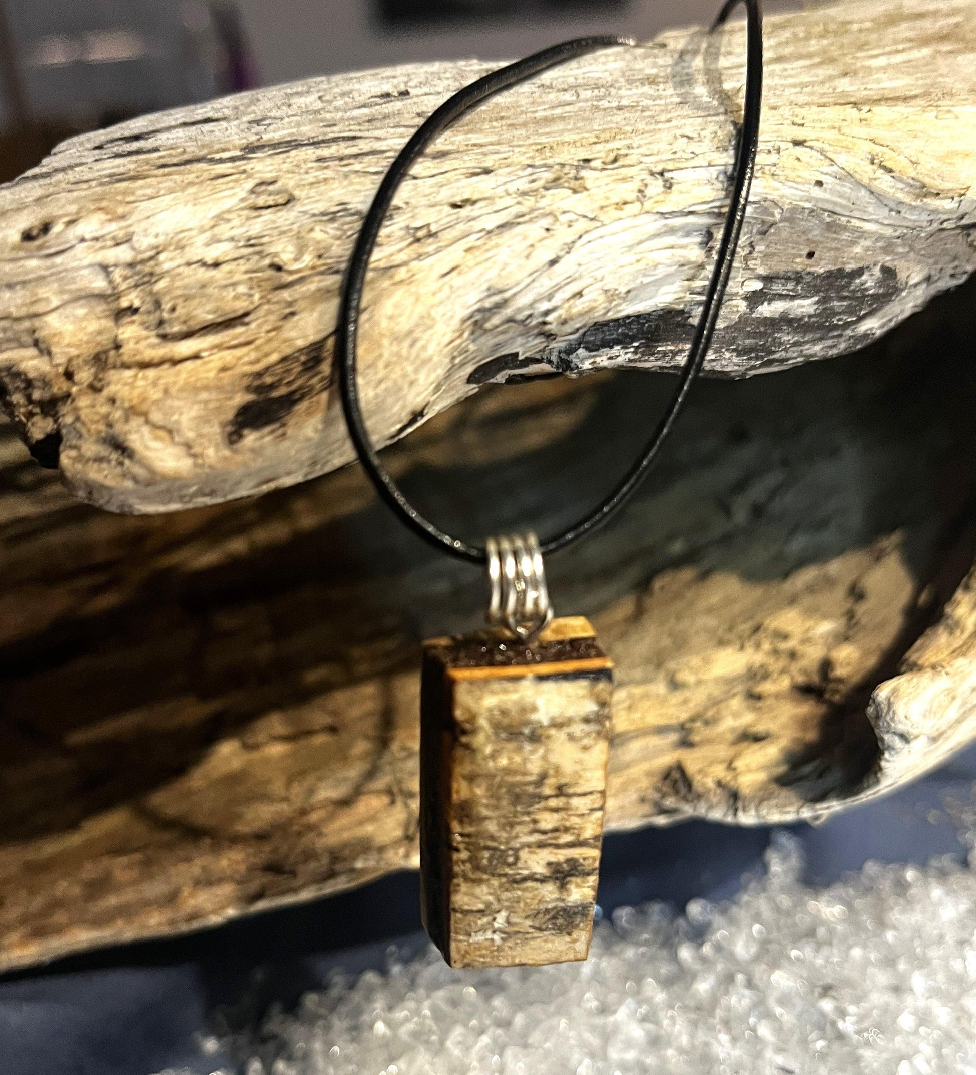 Träsmycken /Handmade Wood necklace - Träsmycken Hantverk- Bessie design handmade/ / Wooden jewelry